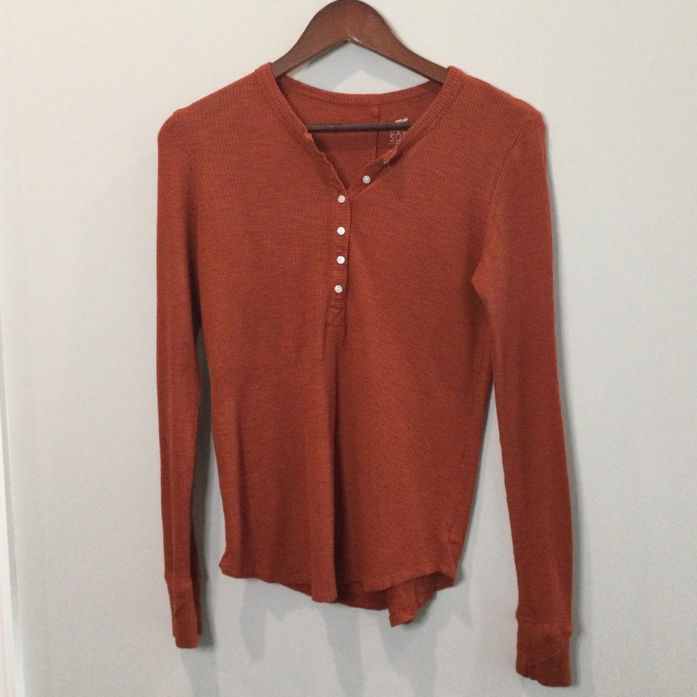 REAL Soft Aerie Terracotta Henley